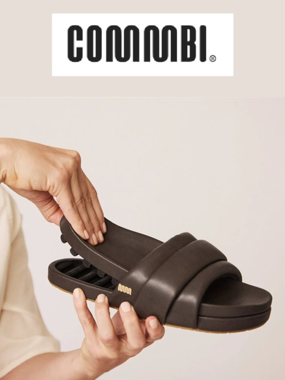Commbi Softie Slide Sandal Vegan Leather Unisex Faded Black Size 8 - Like New - Picture 15 of 16